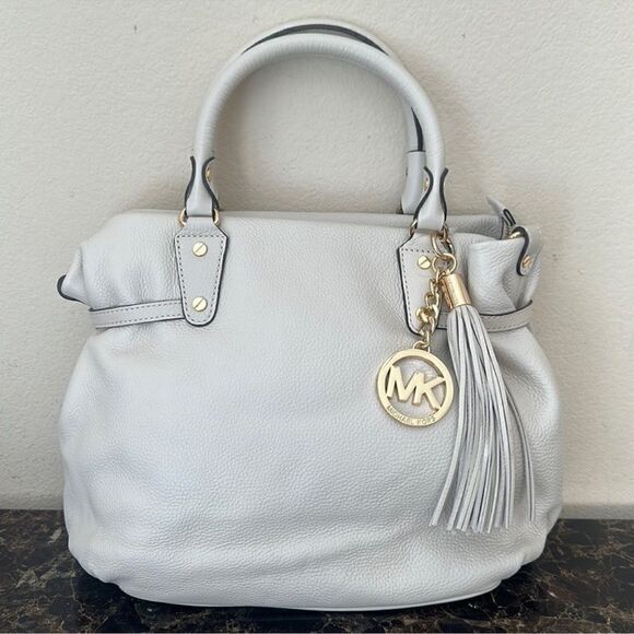 New Michael Kors Megan Large Vanilla Satchel Crossbody - Picture 1 of 16